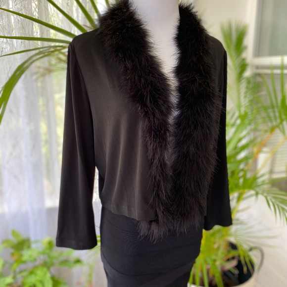 Calvin Klein Feathered Collar Cardigan - Picture 3 of 9